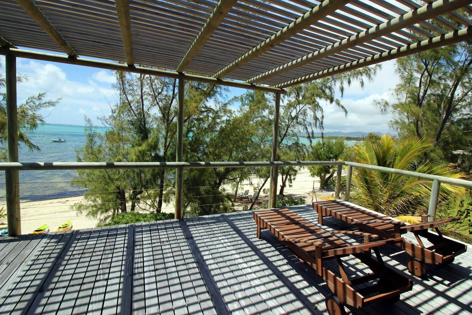 villa-luxueuse-piscine-vue-mer-a-vendre-poste-lafayette